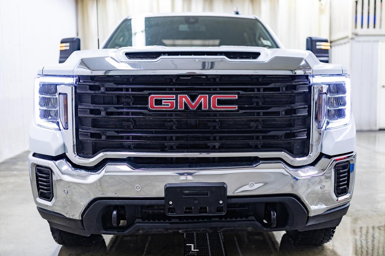 2021 GMC Sierra 3500HD 4x4 Crew Cab SLE Deck Diesel Red Deer AB