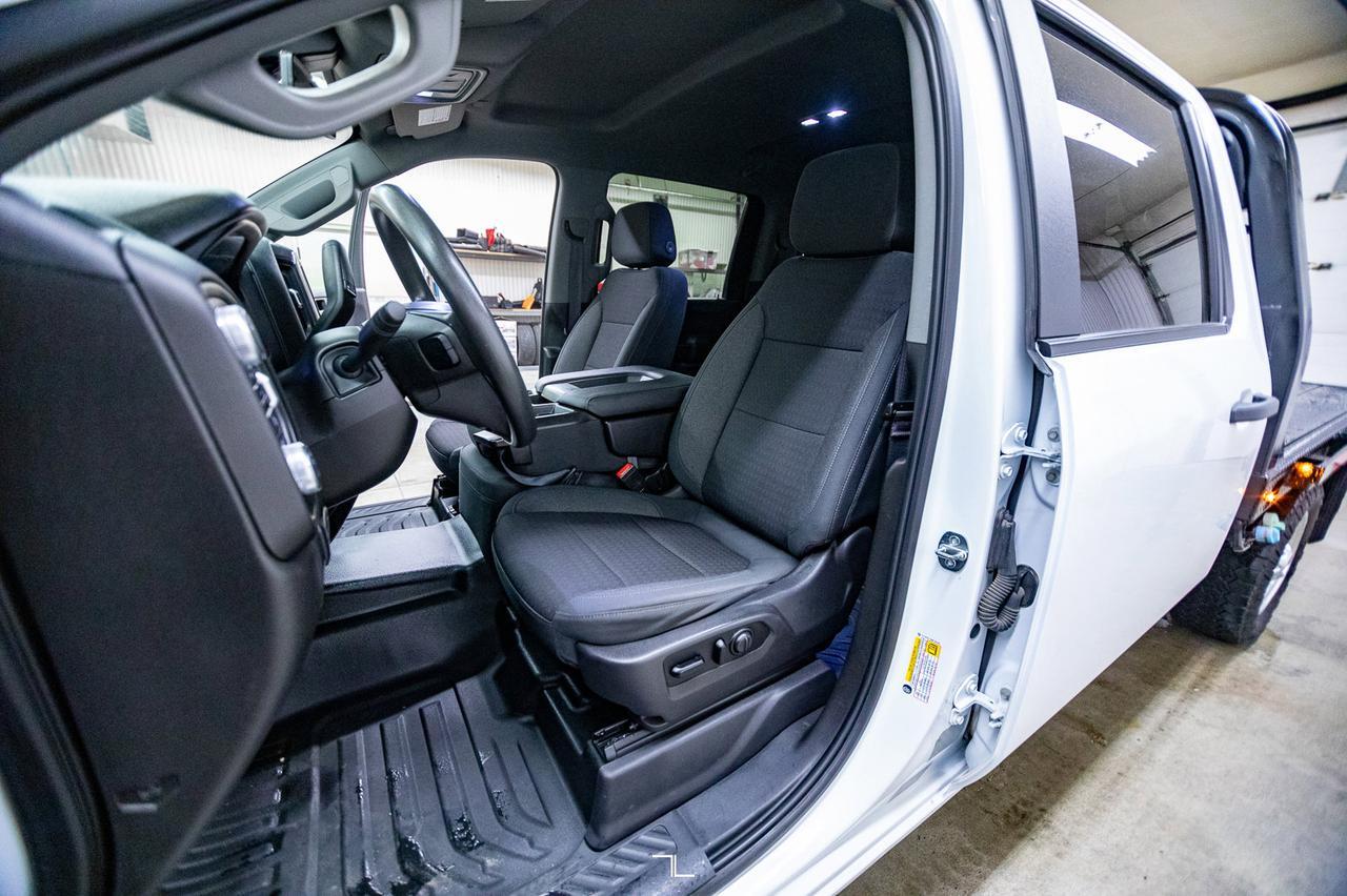 2021 GMC Sierra 3500HD 4x4 Crew Cab SLE Deck Diesel Red Deer AB