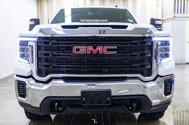 2021 GMC Sierra 3500HD 4x4 Crew Cab SLE Deck Diesel Red Deer AB