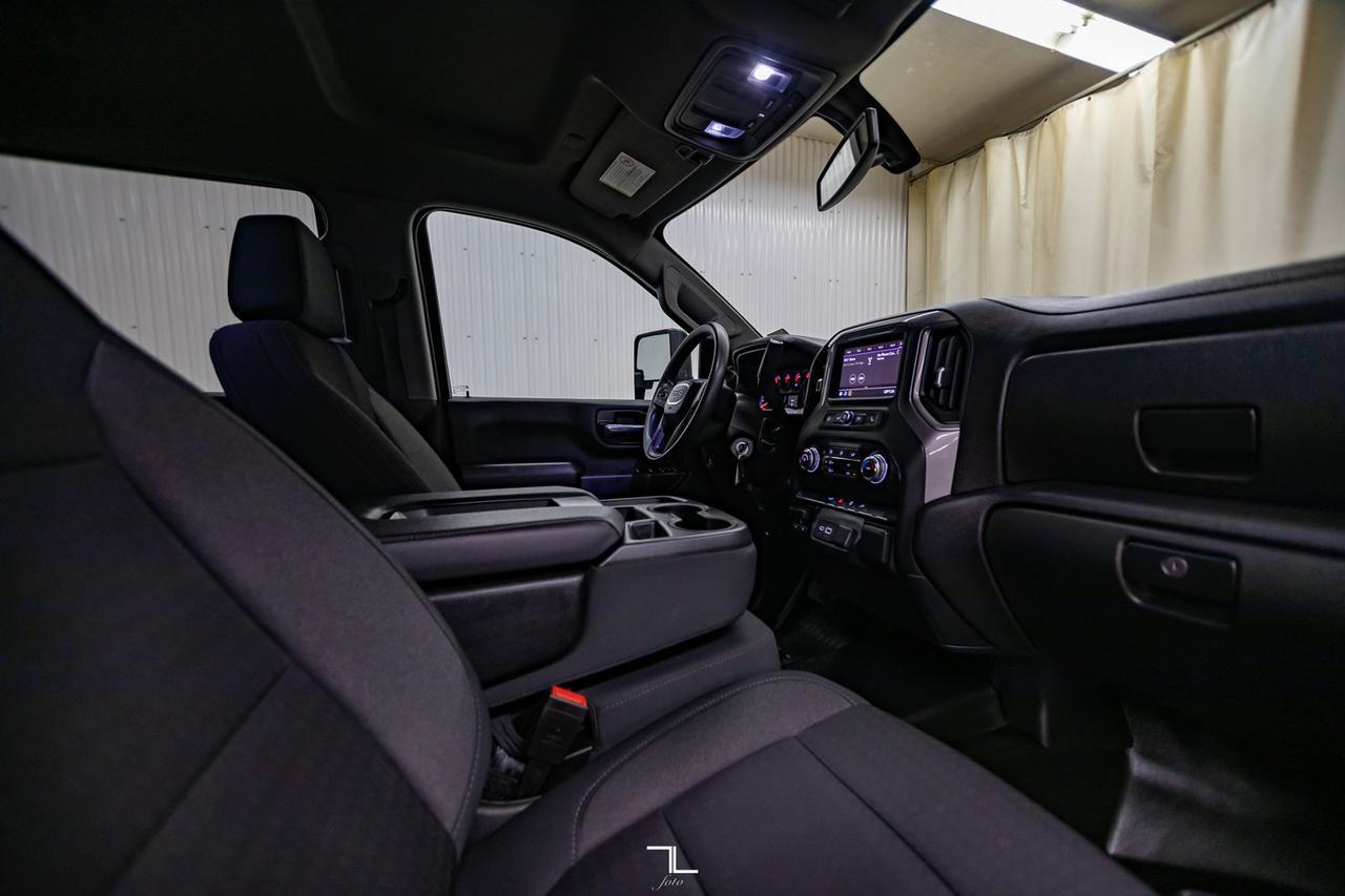 2021 GMC Sierra 3500HD 4x4 Crew Cab SLE Longbox BCam Red Deer AB