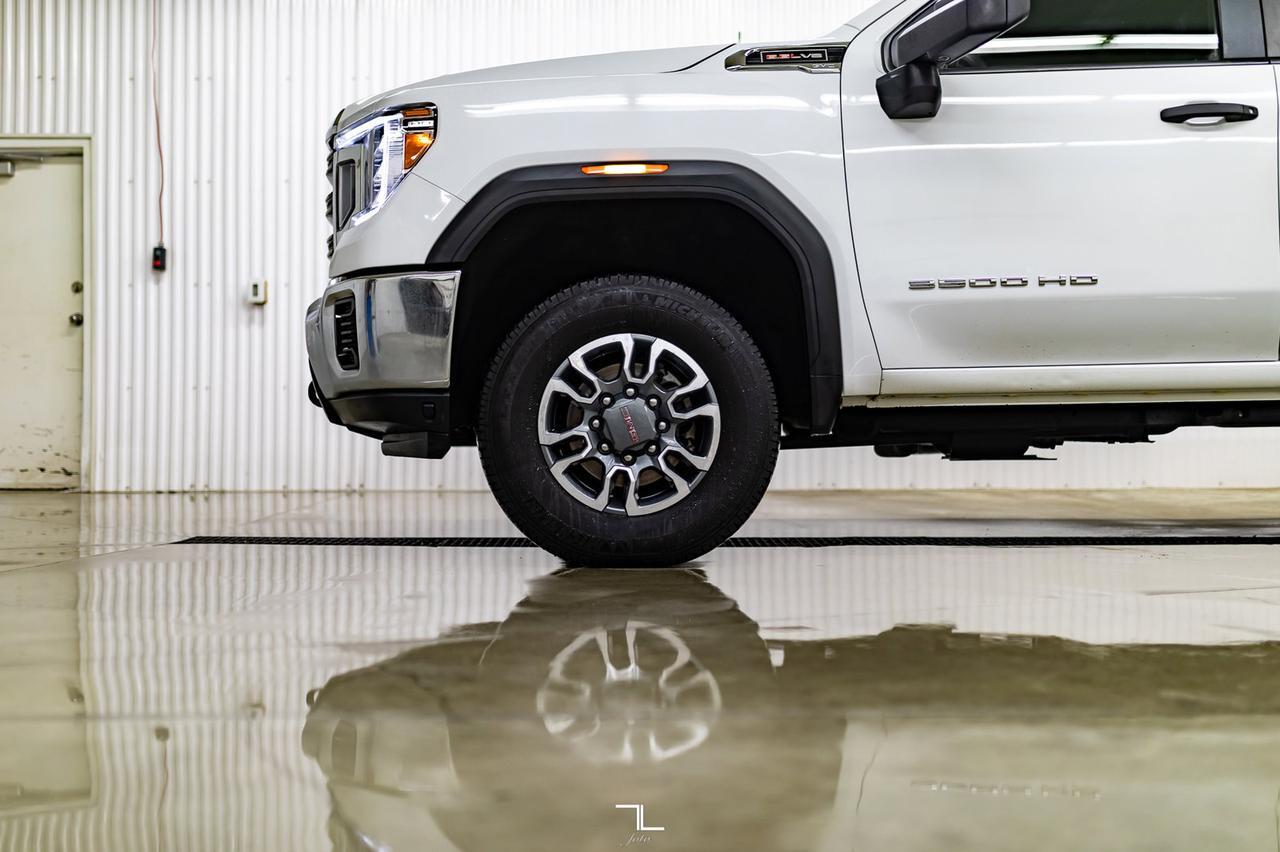 2021 GMC Sierra 3500HD 4x4 Crew Cab SLE Longbox BCam Red Deer AB