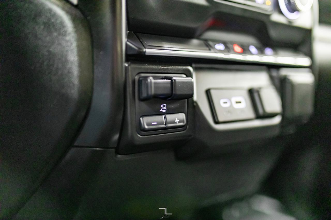 2021 GMC Sierra 3500HD 4x4 Crew Cab SLE Longbox BCam Red Deer AB