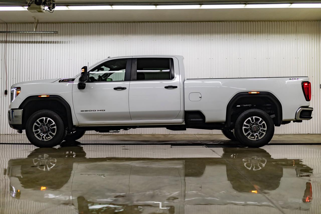 2021 GMC Sierra 3500HD 4x4 Crew Cab SLE Longbox BCam Red Deer AB