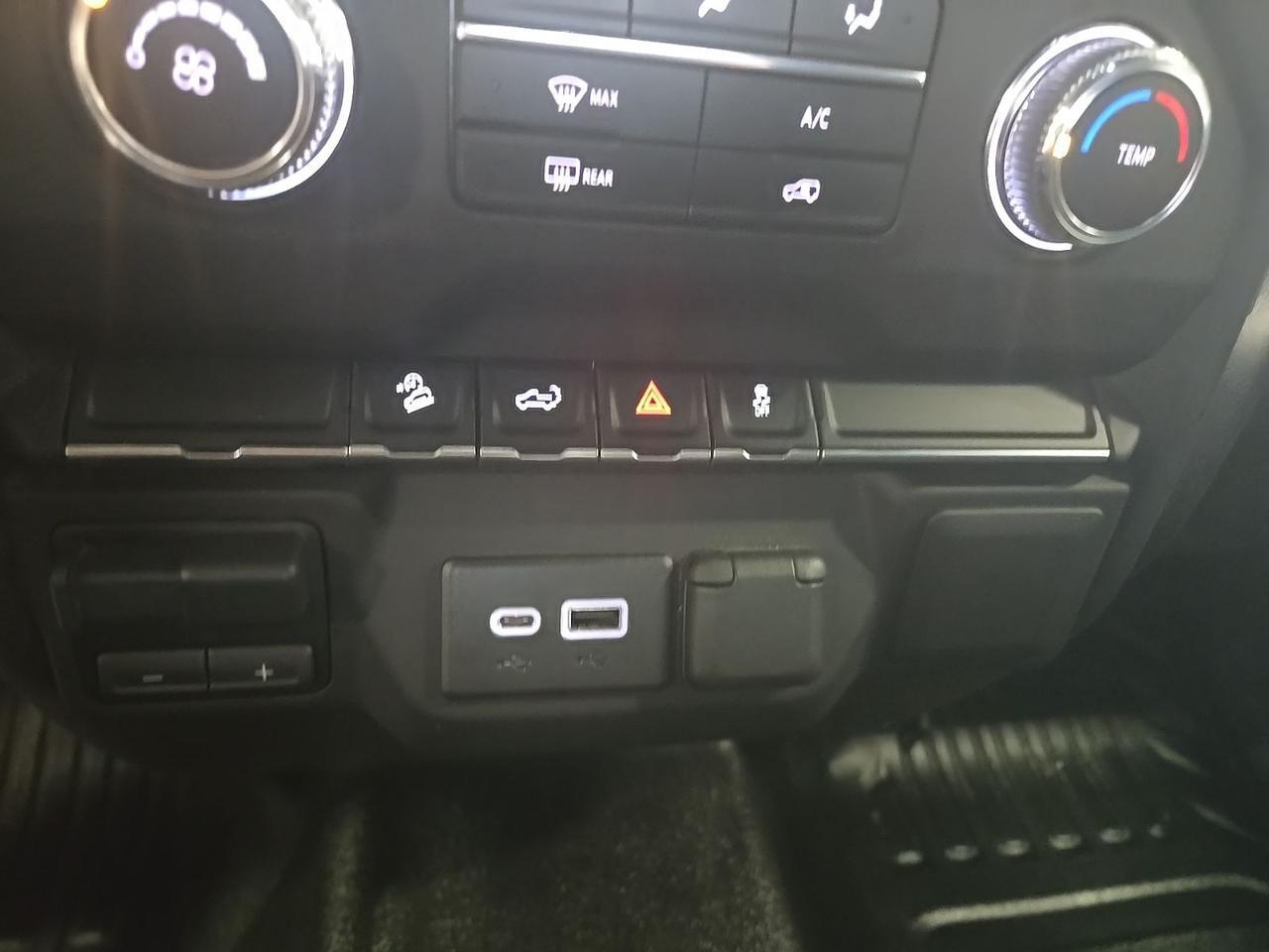 2021 GMC Sierra 3500HD Base West Burlington IA