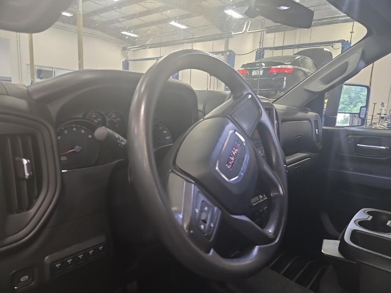 2021 GMC Sierra 3500HD Base West Burlington IA