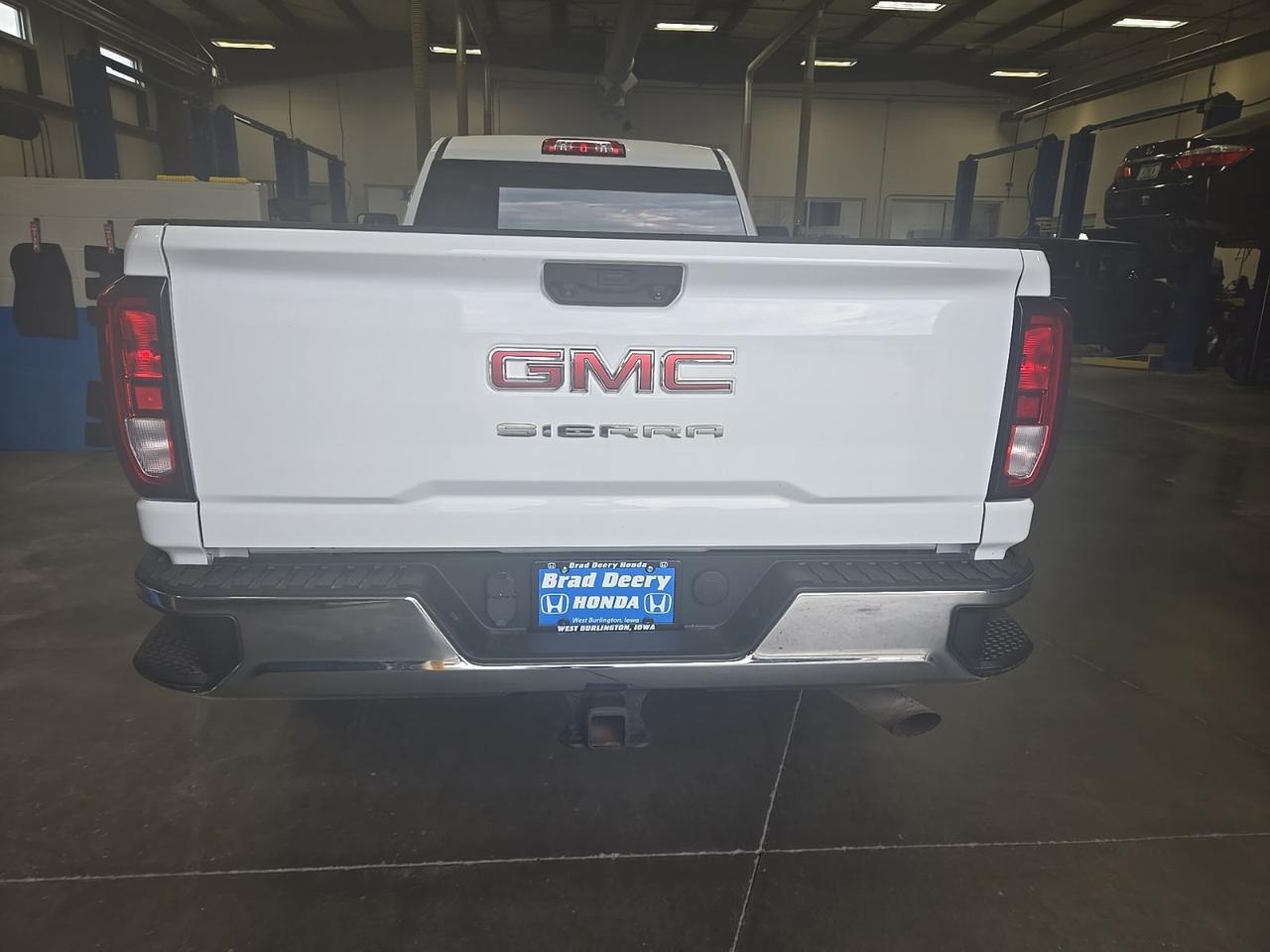 2021 GMC Sierra 3500HD Base West Burlington IA