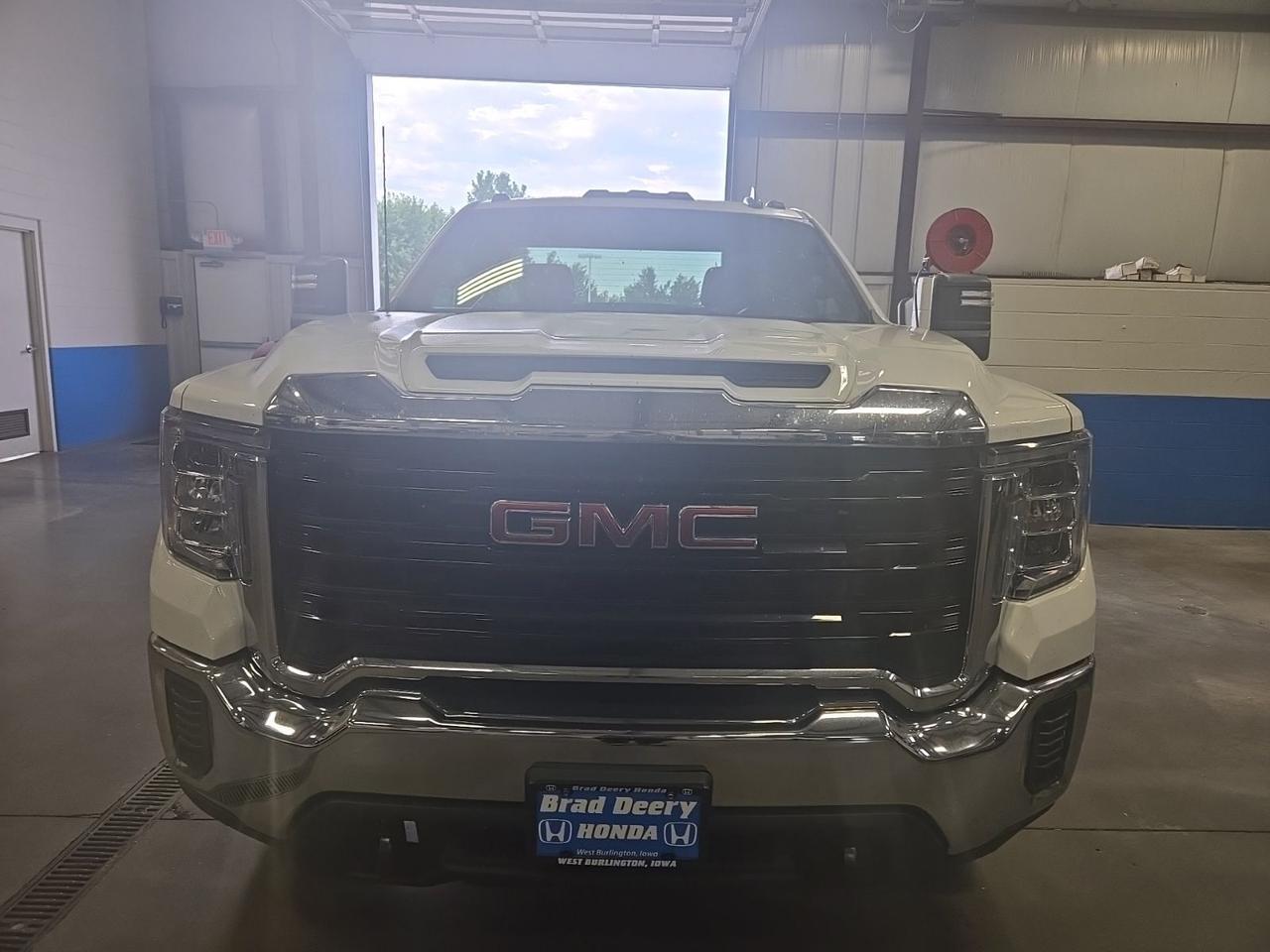 2021 GMC Sierra 3500HD Base West Burlington IA