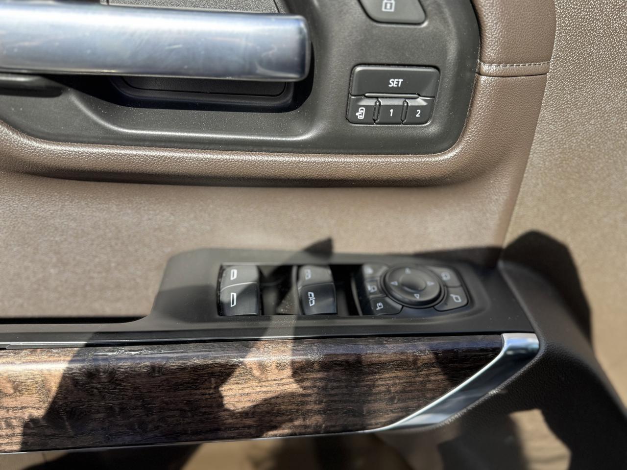 2021 GMC Sierra 3500HD Denali Crew Cab 4WD | Rig Ready Ram | V8 Diesel | Remote Start | Heated Seats | OnStar Redwater AB