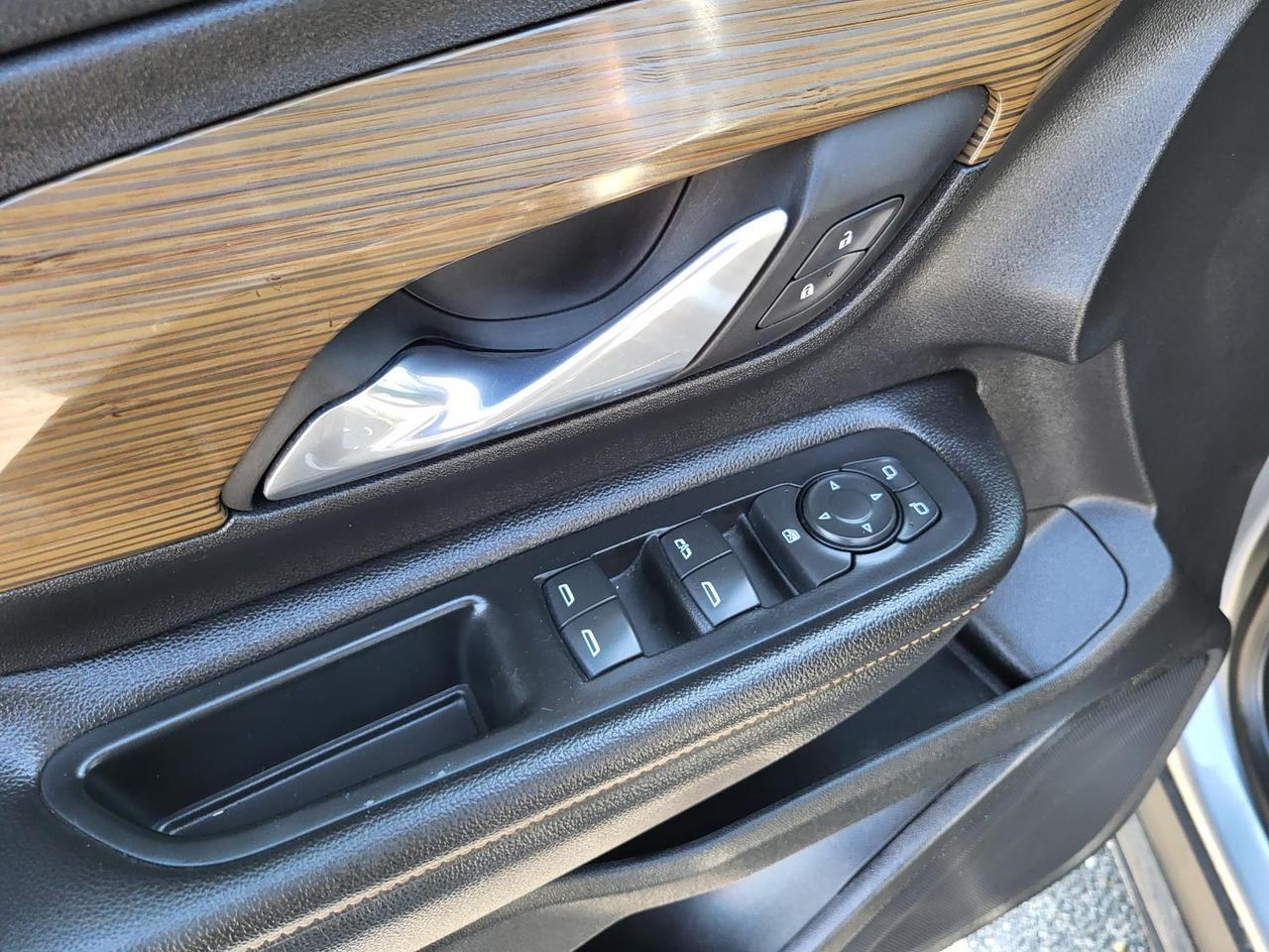2021 GMC Terrain FWD 4dr SLE Beeville TX