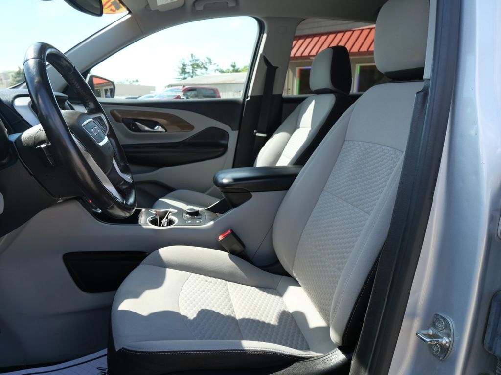 2021 GMC Terrain SLE Mt Pleasant MI
