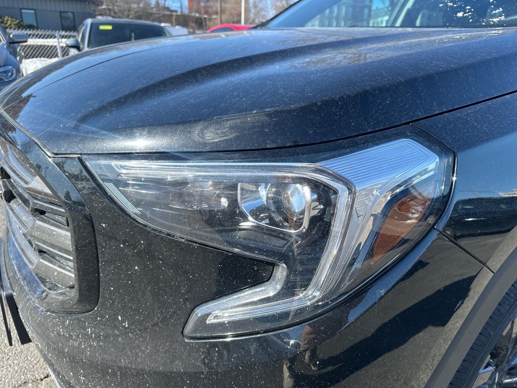2021 GMC Terrain SLE