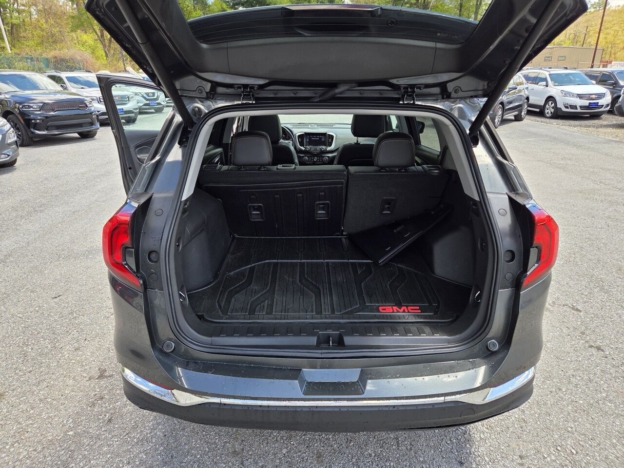 2021 GMC Terrain SLT Charlton MA