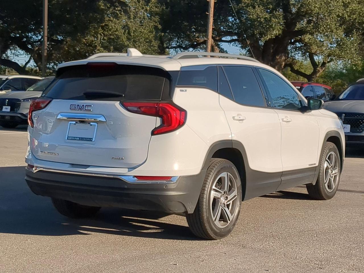 2021 GMC Terrain SLT