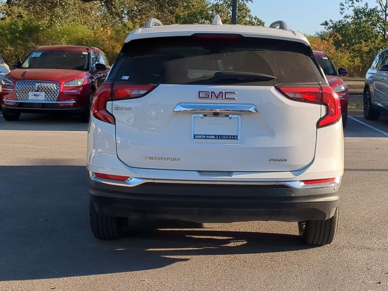 2021 GMC Terrain SLT