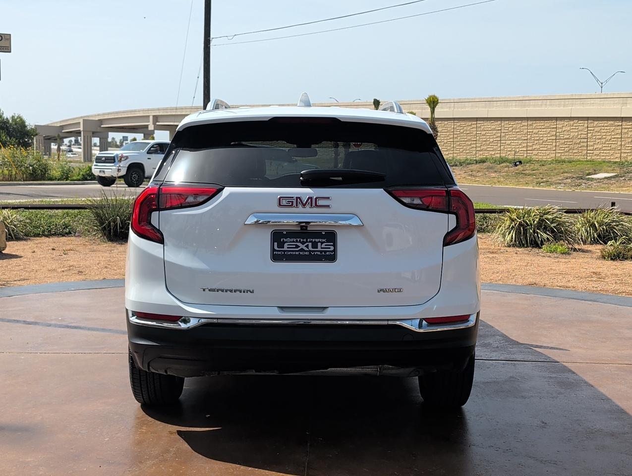 2021 GMC Terrain SLT