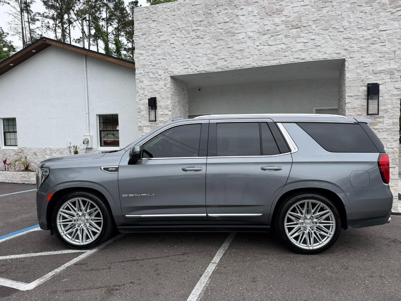 2021 GMC Yukon 2WD 4dr Denali