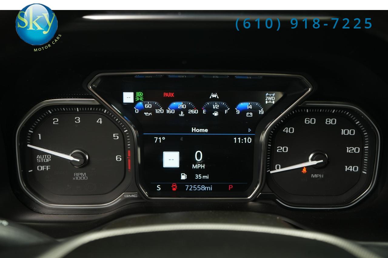 2021 GMC Yukon 4WD Denali 7-PASSENGER Reat Seat Entertainment West Chester PA