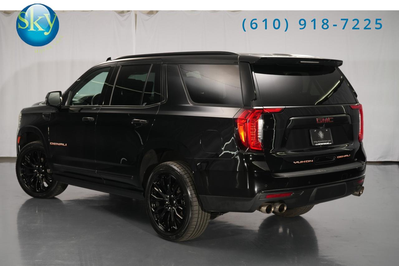 2021 GMC Yukon 4WD Denali 7-PASSENGER Reat Seat Entertainment West Chester PA