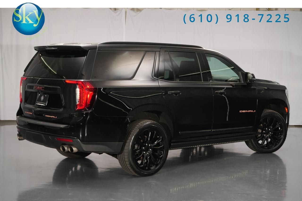 2021 GMC Yukon 4WD Denali 7-PASSENGER Reat Seat Entertainment West Chester PA