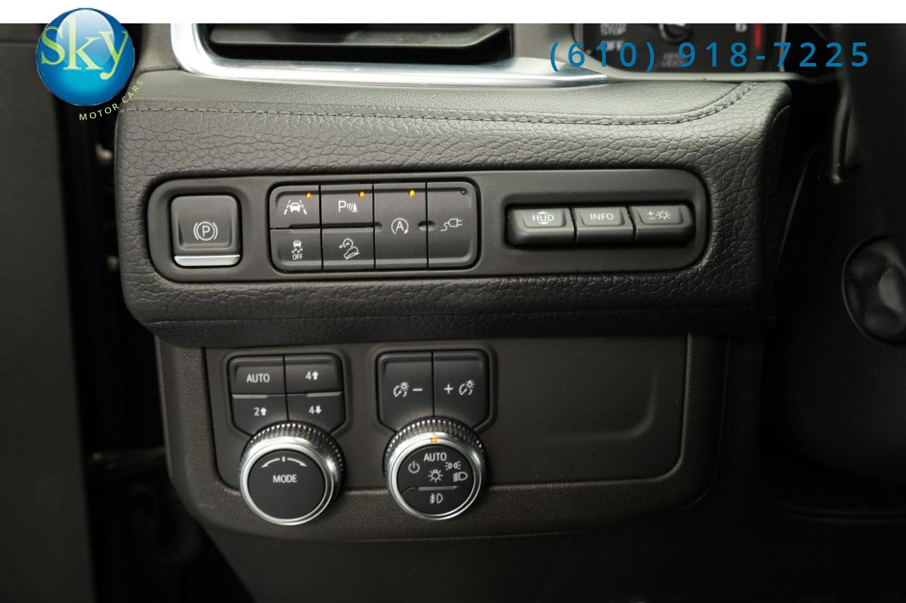 2021 GMC Yukon 4WD Denali 7-PASSENGER Reat Seat Entertainment West Chester PA