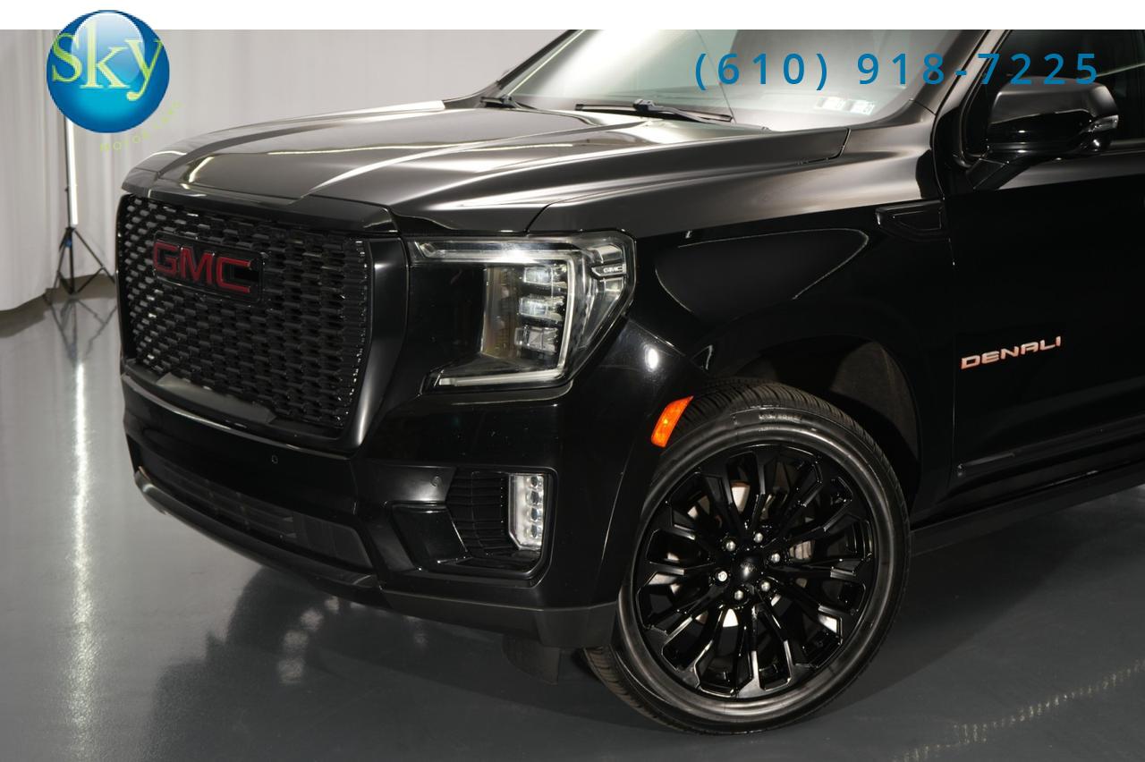 2021 GMC Yukon 4WD Denali 7-PASSENGER Reat Seat Entertainment