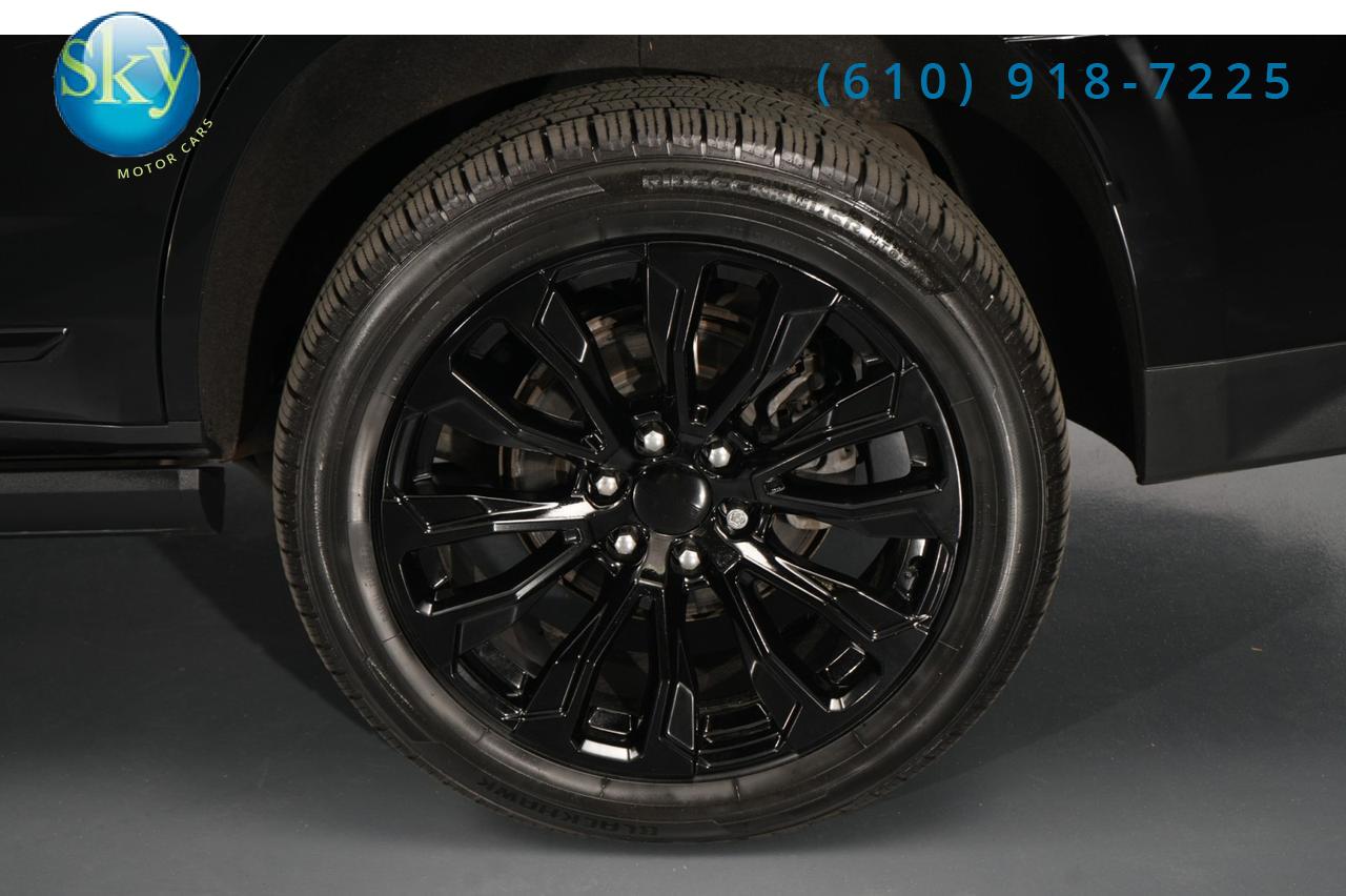 2021 GMC Yukon 4WD Denali 7-PASSENGER Reat Seat Entertainment West Chester PA