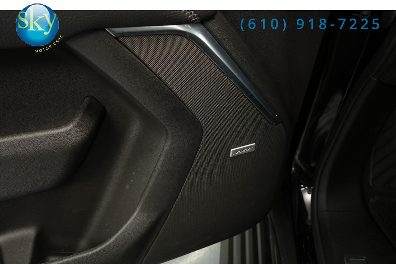 2021 GMC Yukon 4WD Denali 7-PASSENGER Reat Seat Entertainment West Chester PA