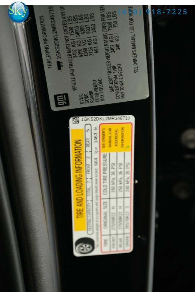 2021 GMC Yukon 4WD Denali 7-PASSENGER Reat Seat Entertainment West Chester PA