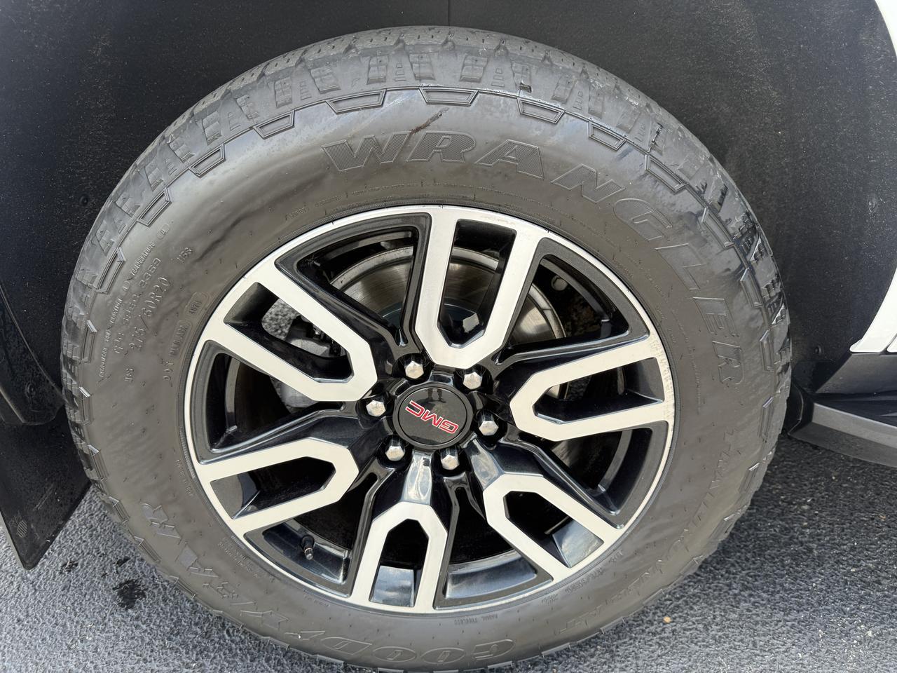 2021 GMC Yukon AT4 Connellsville PA