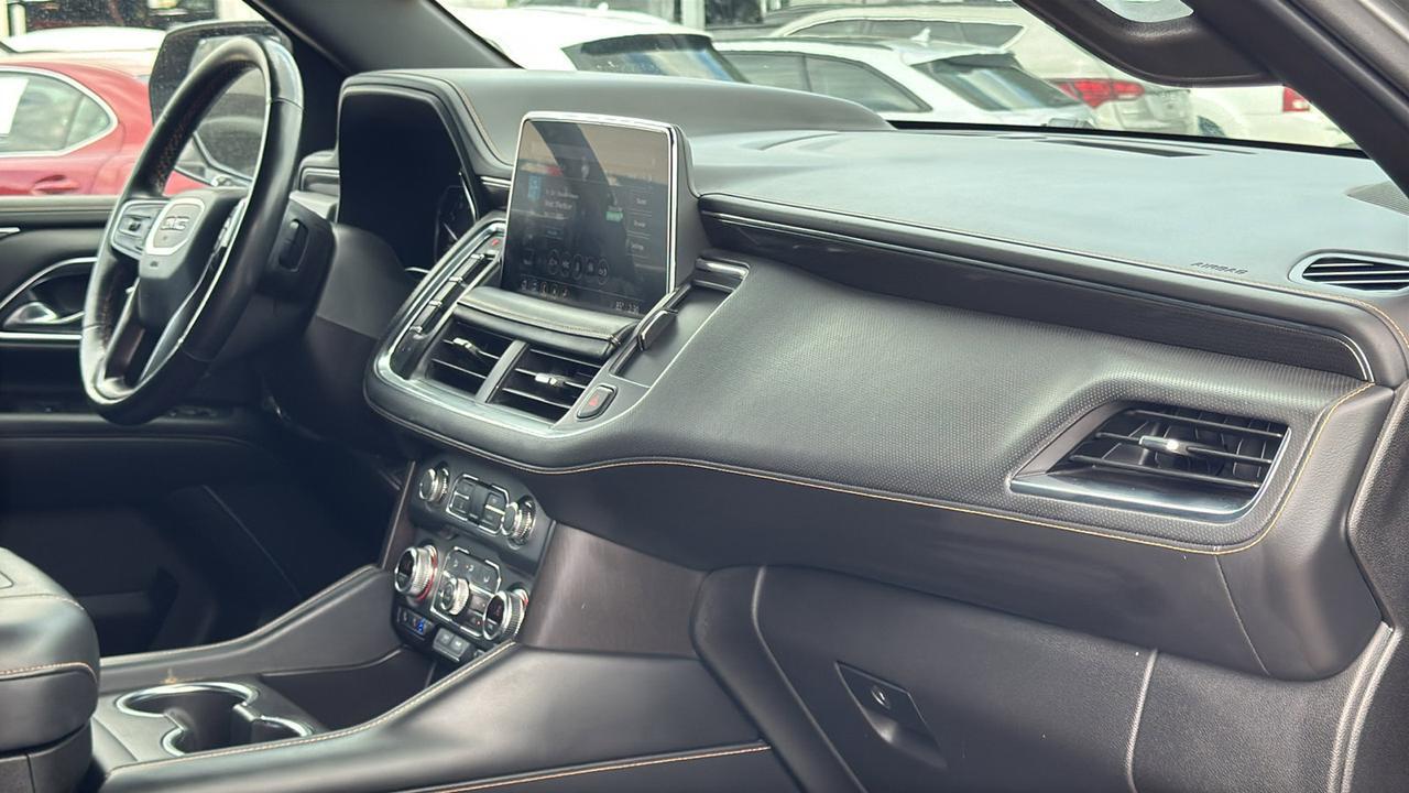 2021 GMC Yukon AT4  Selma TX