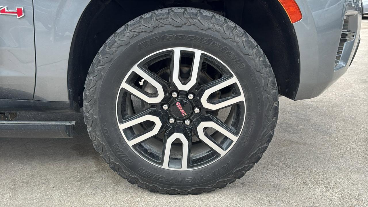 2021 GMC Yukon AT4  Selma TX