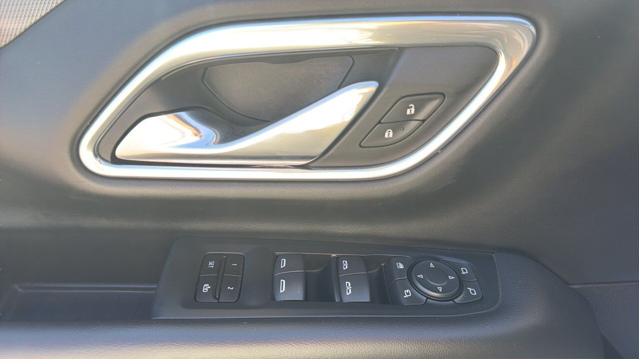 2021 GMC Yukon AT4 Sherwood Park AB
