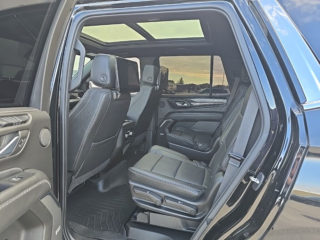 2021 GMC Yukon Denali 4WD 7 Passenger Fond du Lac WI