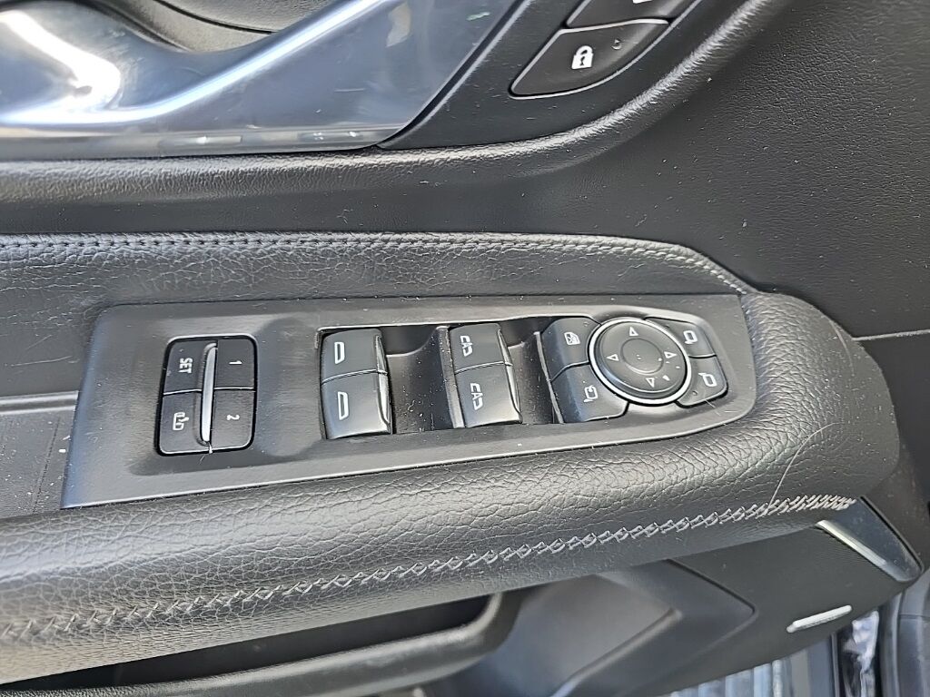 2021 GMC Yukon Denali 4WD 7 Passenger Fond du Lac WI
