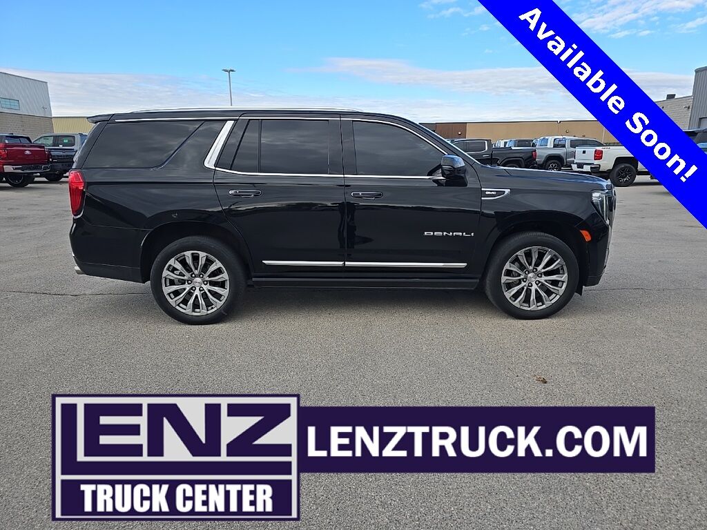 2021 GMC Yukon Denali 4WD 7 Passenger Fond du Lac WI