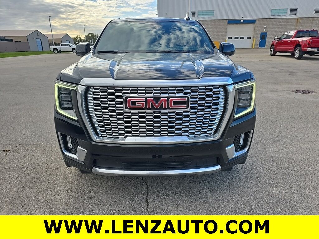 2021 GMC Yukon Denali 4WD 7 Passenger Fond du Lac WI