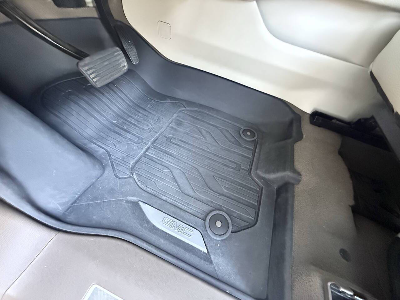 2021 GMC Yukon Denali 4x4 4dr SUV Eldridge IA