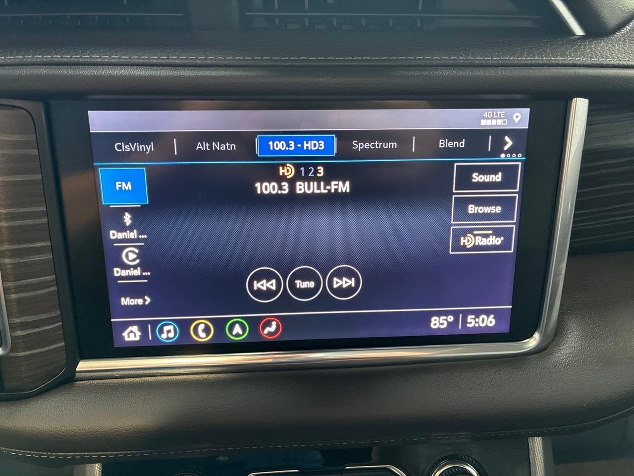 2021 GMC Yukon Denali, 4x4, Premium Pkg (Pano Roof, Power Boards, Adaptive Cruise), Power Center Consle Houston TX