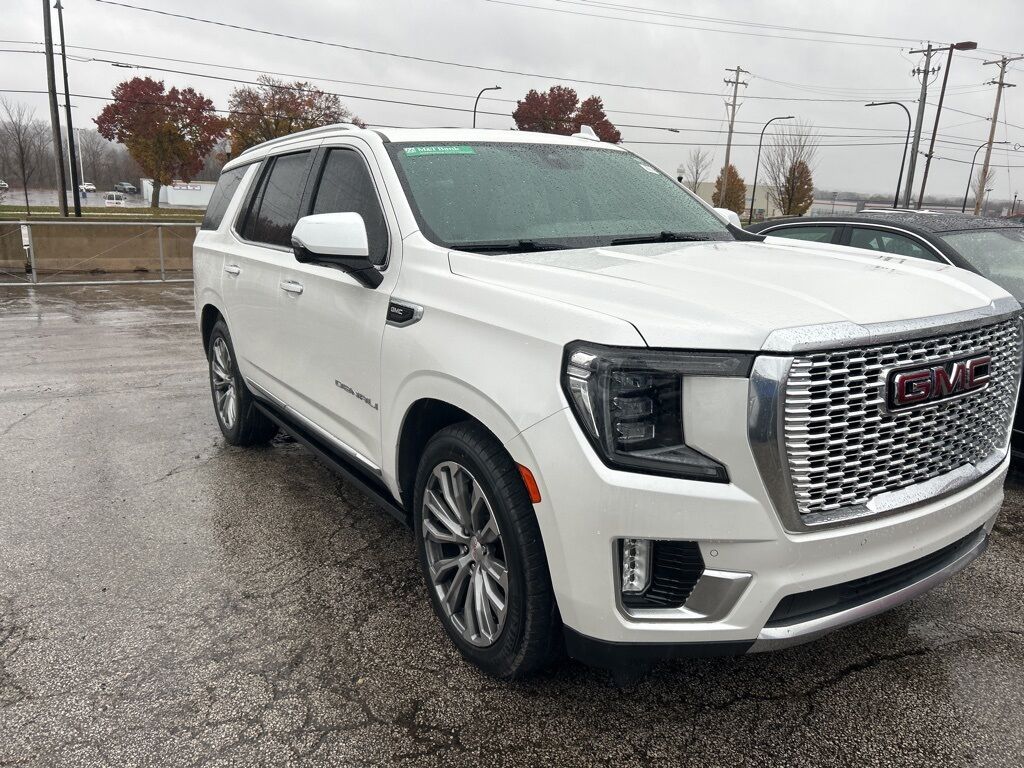 2021 GMC Yukon Denali Akron