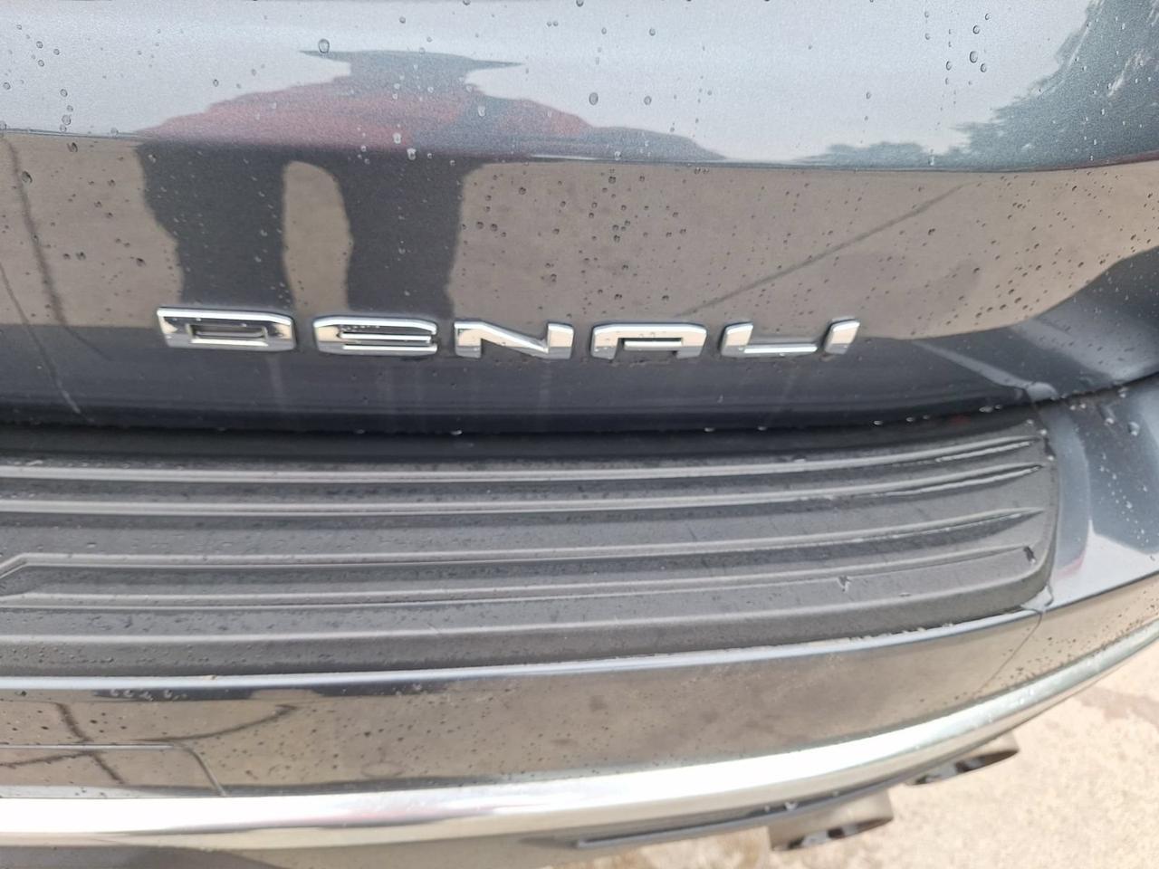 2021 GMC Yukon Denali Hurst TX