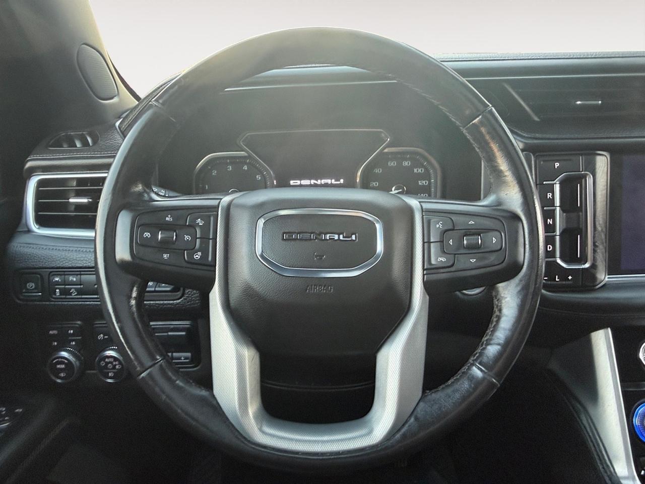 2021 GMC Yukon Denali, MOONROOF, POWER RUNNING BOARDS, POWER FOLDING MIRRORS, UNIVERSAL GARAGE DOOR OPENER, TVS IN REAR SEATS, APPLE CARPLAY/ANDROID AUTO, HEATED AND VENTILATED SEATS, ONLY 1 OWNER, CLEAN CARFAX! Norfolk VA