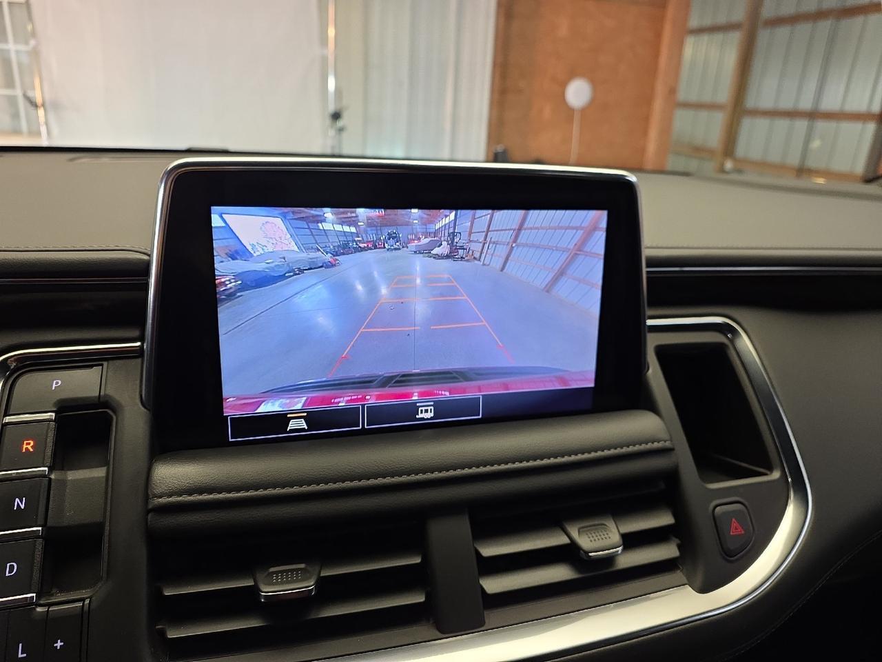 2021 GMC Yukon SLE Sand Lake NY