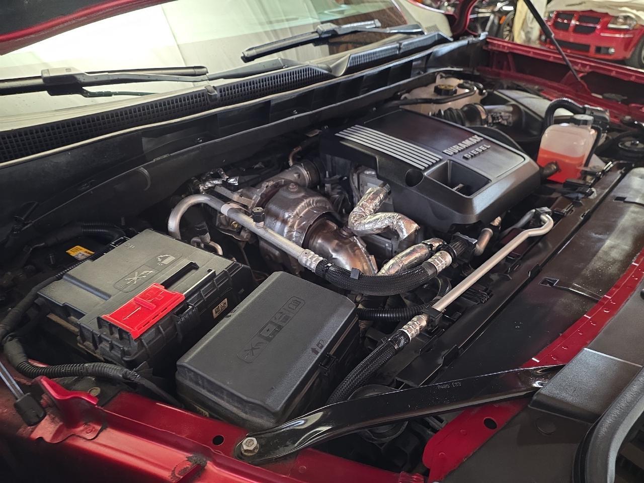 2021 GMC Yukon SLE Sand Lake NY