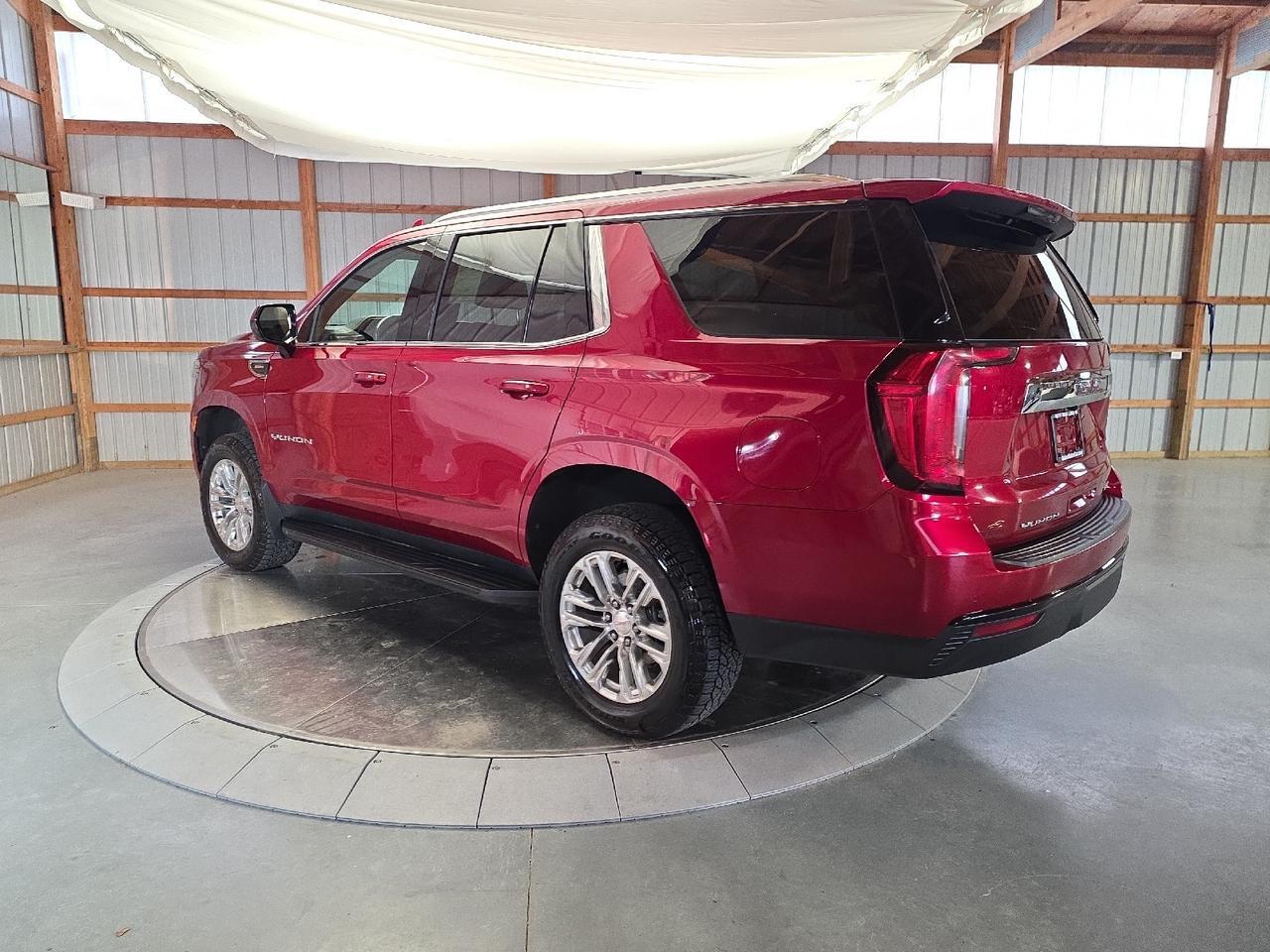 2021 GMC Yukon SLE Sand Lake NY