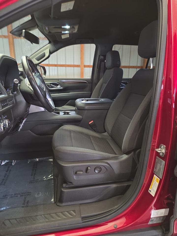 2021 GMC Yukon SLE Sand Lake NY