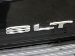 2021 GMC Yukon SLT 4WD 8 Passenger Fond du Lac WI