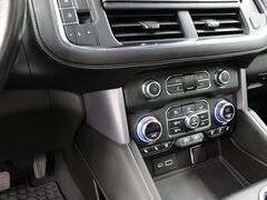 2021 GMC Yukon SLT 4WD 8 Passenger Fond du Lac WI