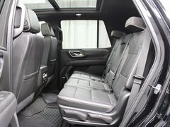 2021 GMC Yukon SLT 4WD 8 Passenger Fond du Lac WI