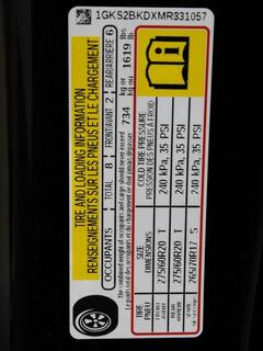 2021 GMC Yukon SLT 4WD 8 Passenger Fond du Lac WI