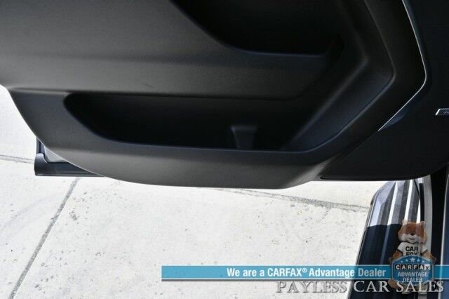 2021 GMC Yukon SLT / 4x4 / Auto Start / Heated & Cooled Leather Seats / Bose Speakers / Lane Departure & Blind Spot / Apple CarPlay & Android Auto / Keyless Entry & Start / Back Up Cam / 3rd Row / Seats 8 / Tow Pkg Wasilla AK